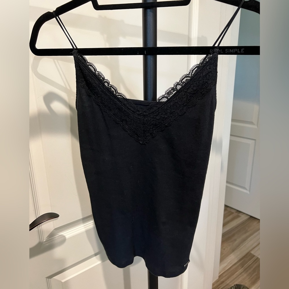 Hollister black tank top